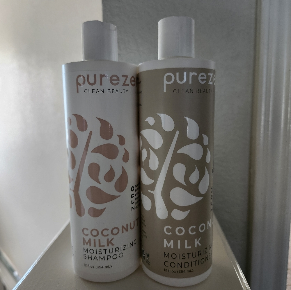 Pure Zero Coconut Milk Moisturizing Shampoo and Conditioner Set